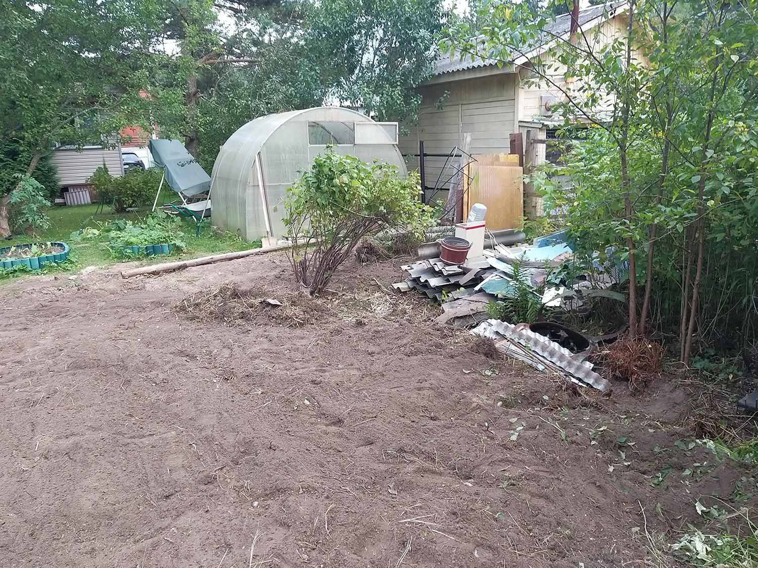 пример вспашки земли мотоблоком под огород по цене от 4500 рублей